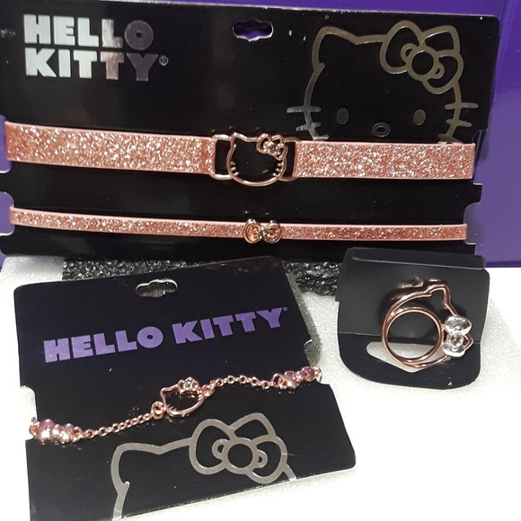 Hello Kitty Jewelry Set - Picture 1 of 6